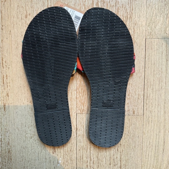 NWT HAVAIANAS Peach Brazil Authentic Flip Flops Sandals - Picture 2 of 2